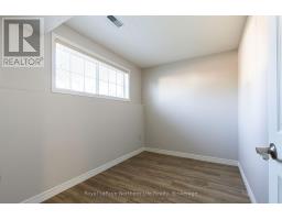 511 Bromley Avenue, North Bay, ON P1B9H7 Photo 29