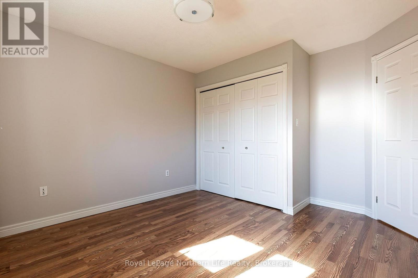 511 BROMLEY AVENUE - Image 23