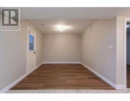 511 Bromley Avenue, North Bay, ON P1B9H7 Photo 35
