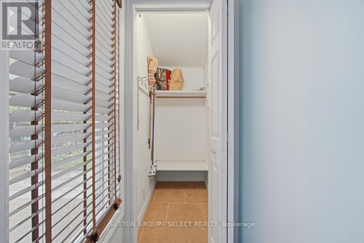 40 David Street — photo 26