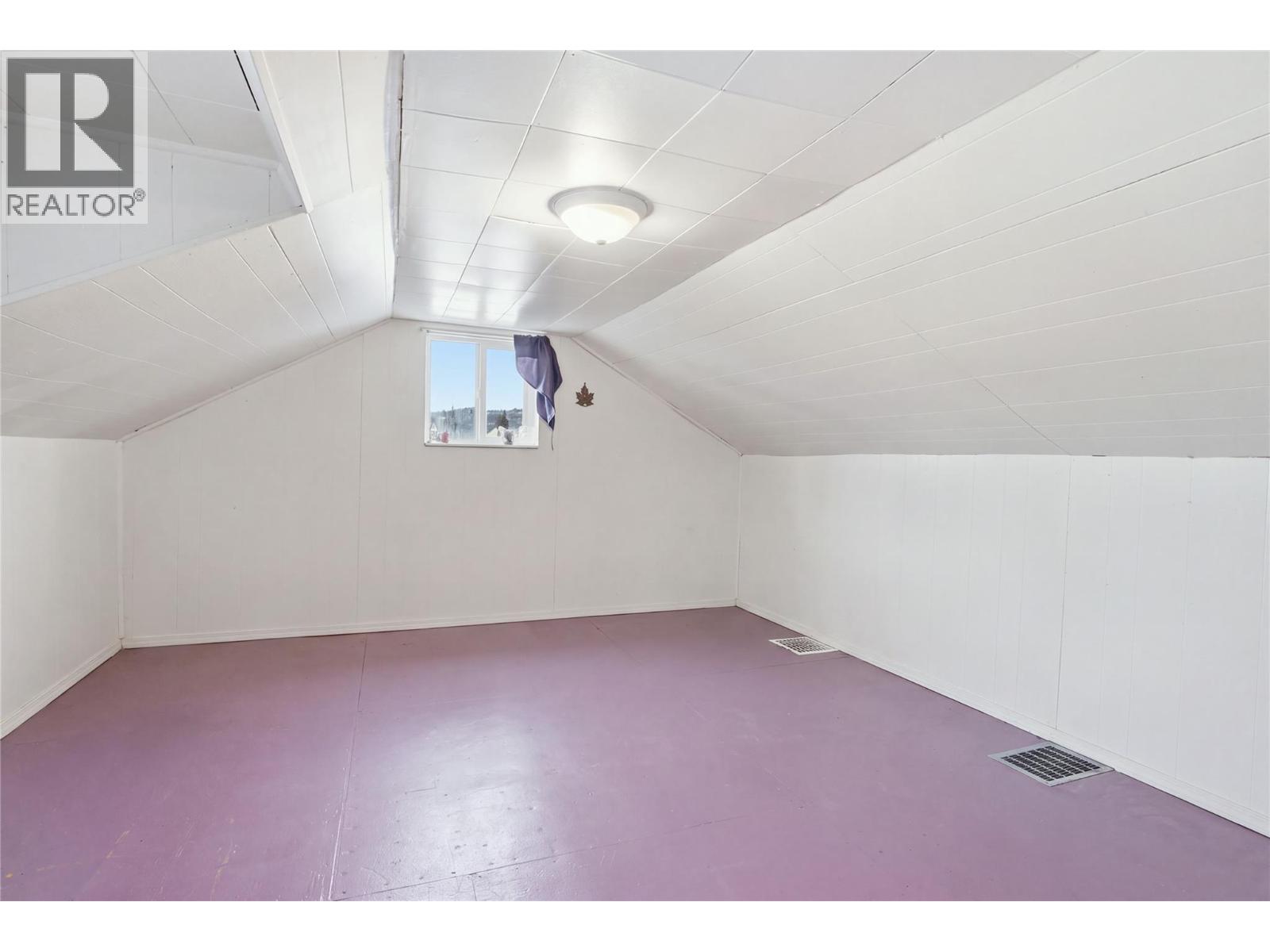 2276 Coldwater Avenue - 15