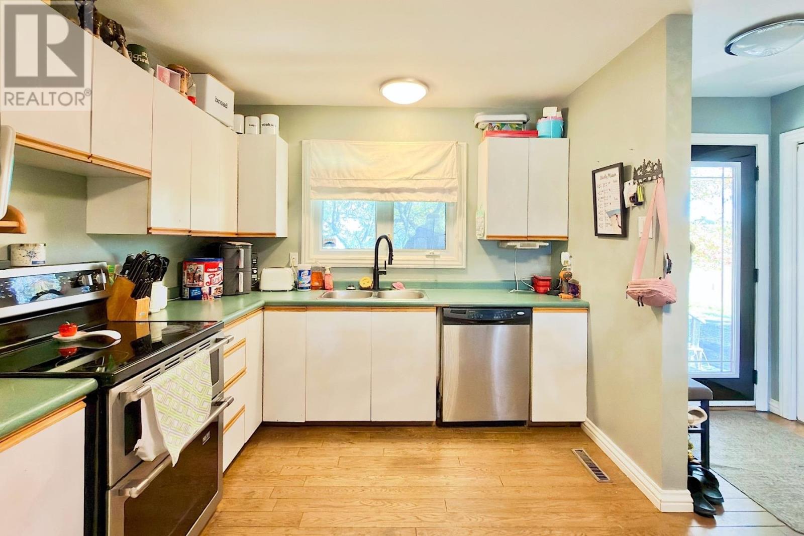 51 Alden Rd — photo 11