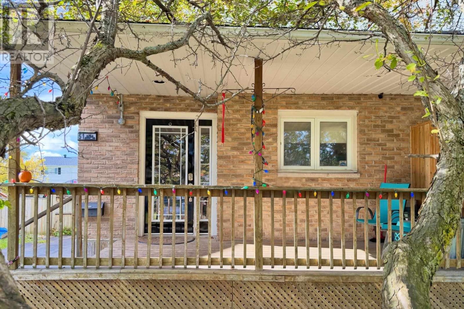 51 Alden Rd — photo 2