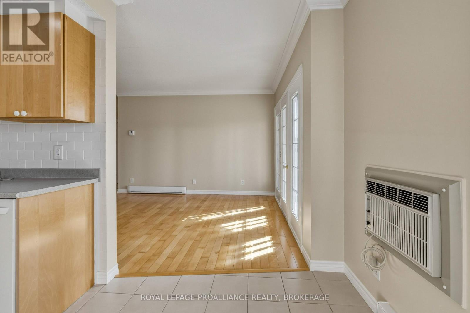 649 Davis Drive — photo 10