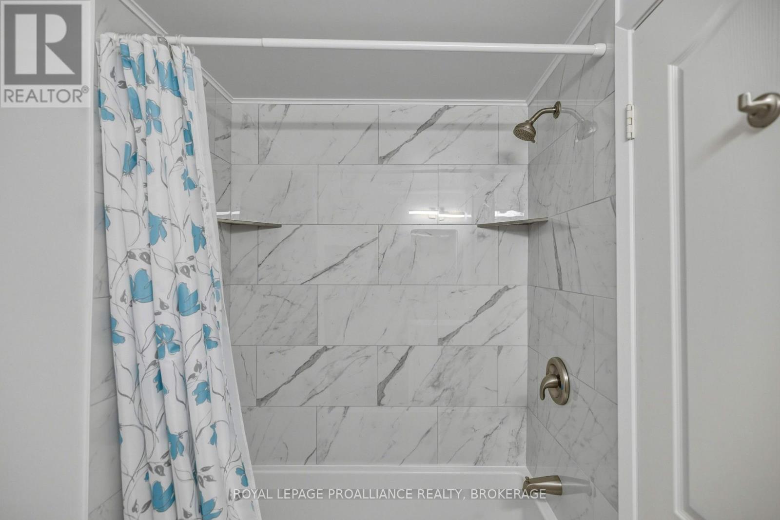 649 Davis Drive — photo 27