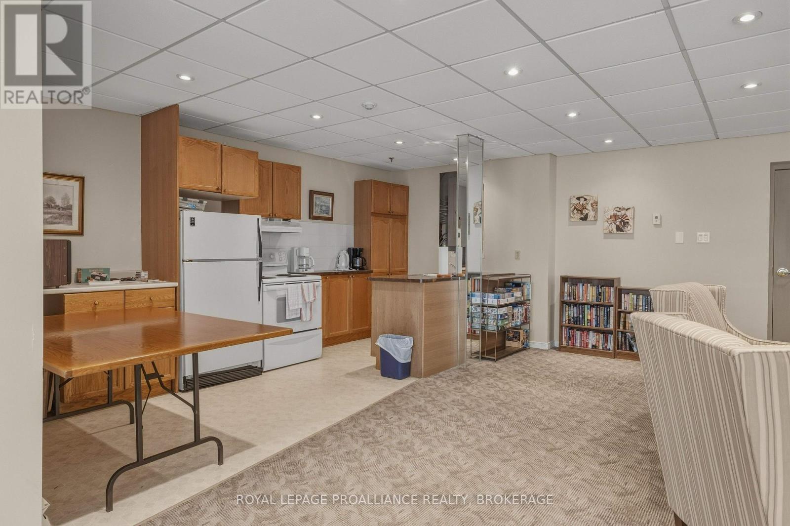649 Davis Drive — photo 37