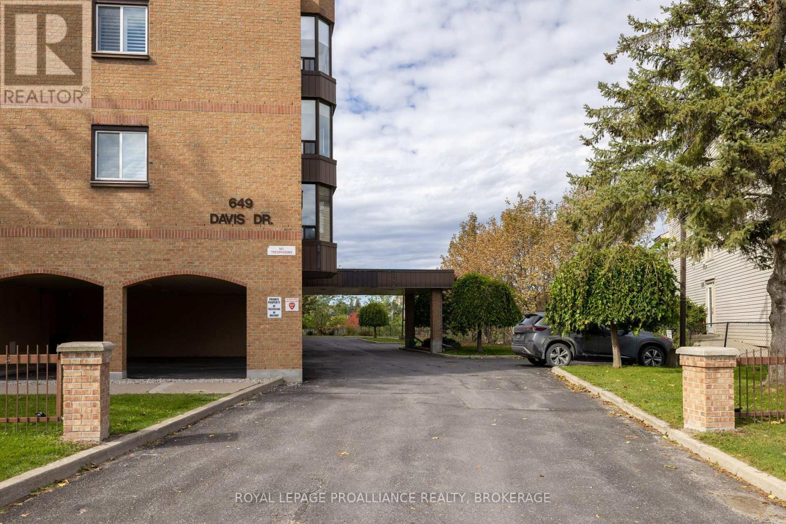 649 Davis Drive — photo 38