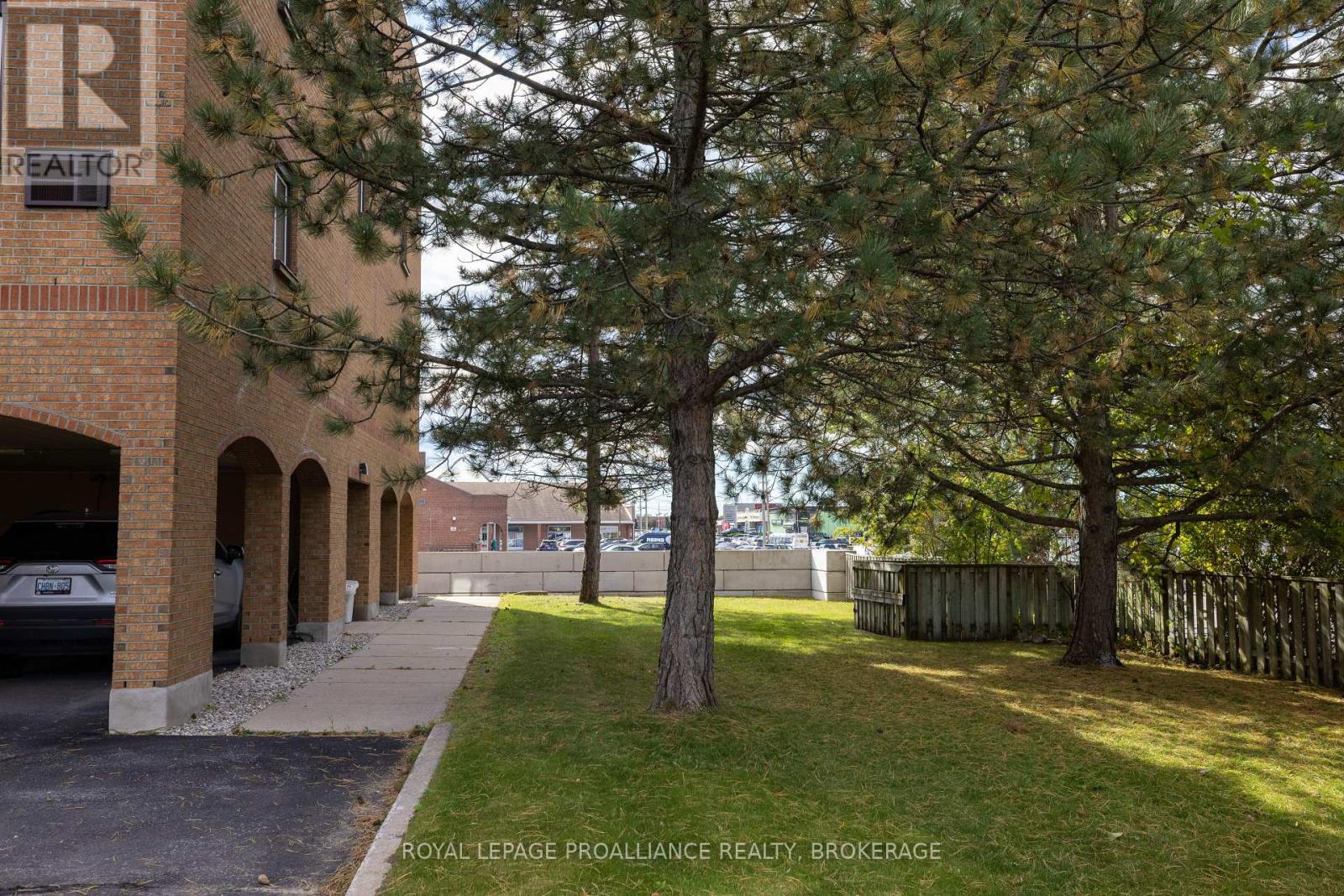 649 Davis Drive — photo 40