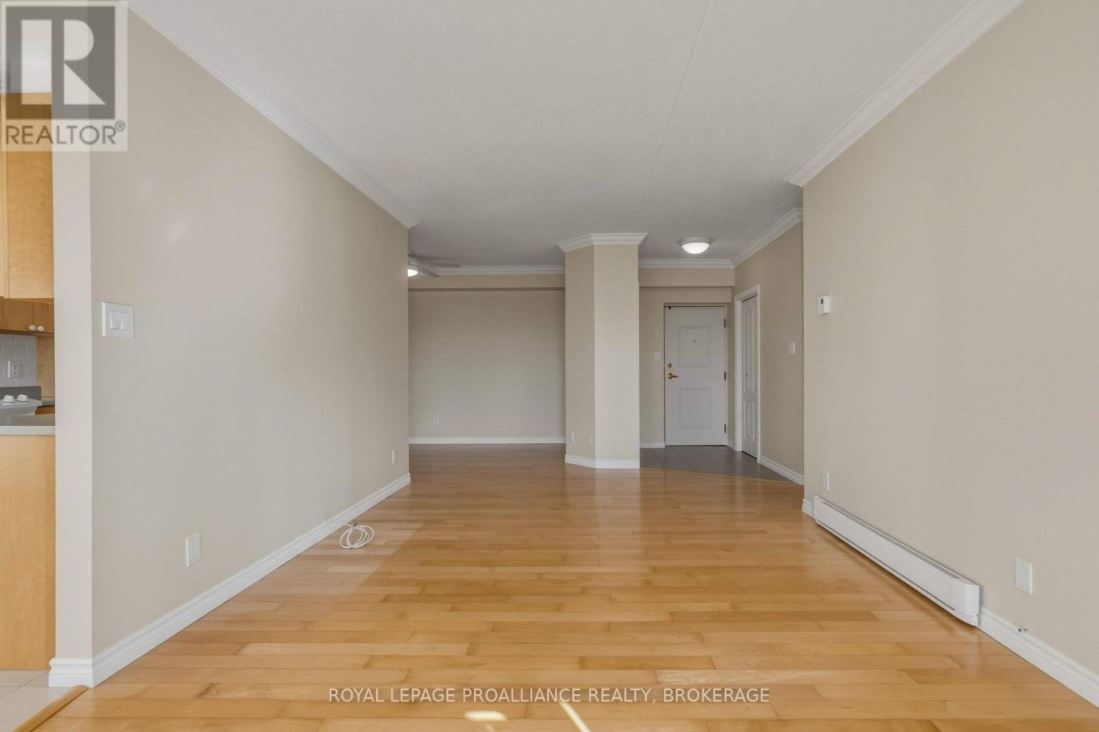 649 Davis Drive — photo 7