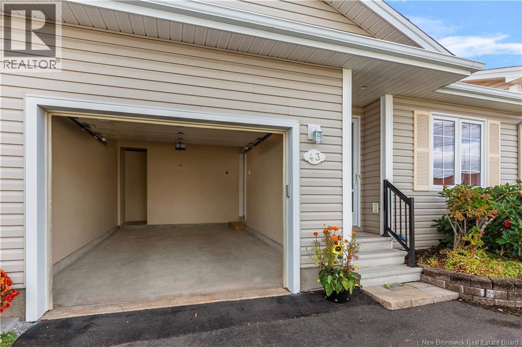 43 Dométhilde Crescent - 33