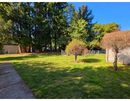8729 192 Street, Surrey, BC V4N5W4 Photo 32