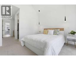 2635 34 Street SW - photo 20