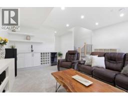 2635 34 Street SW - photo 31