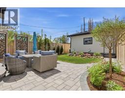 2635 34 Street SW - photo 36