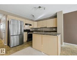 9047 Scott Cr Nw, Edmonton, AB T6R0E8 Photo 11