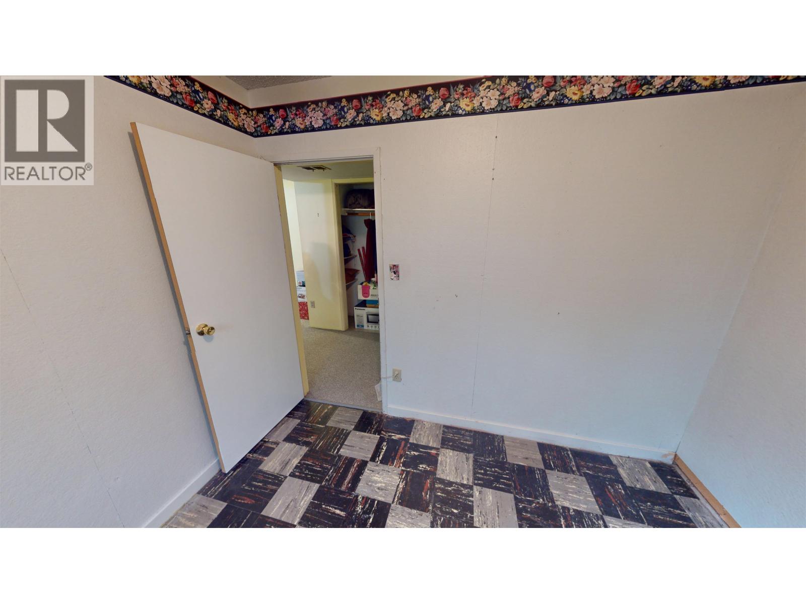 1136 YORSTON AVENUE - 15