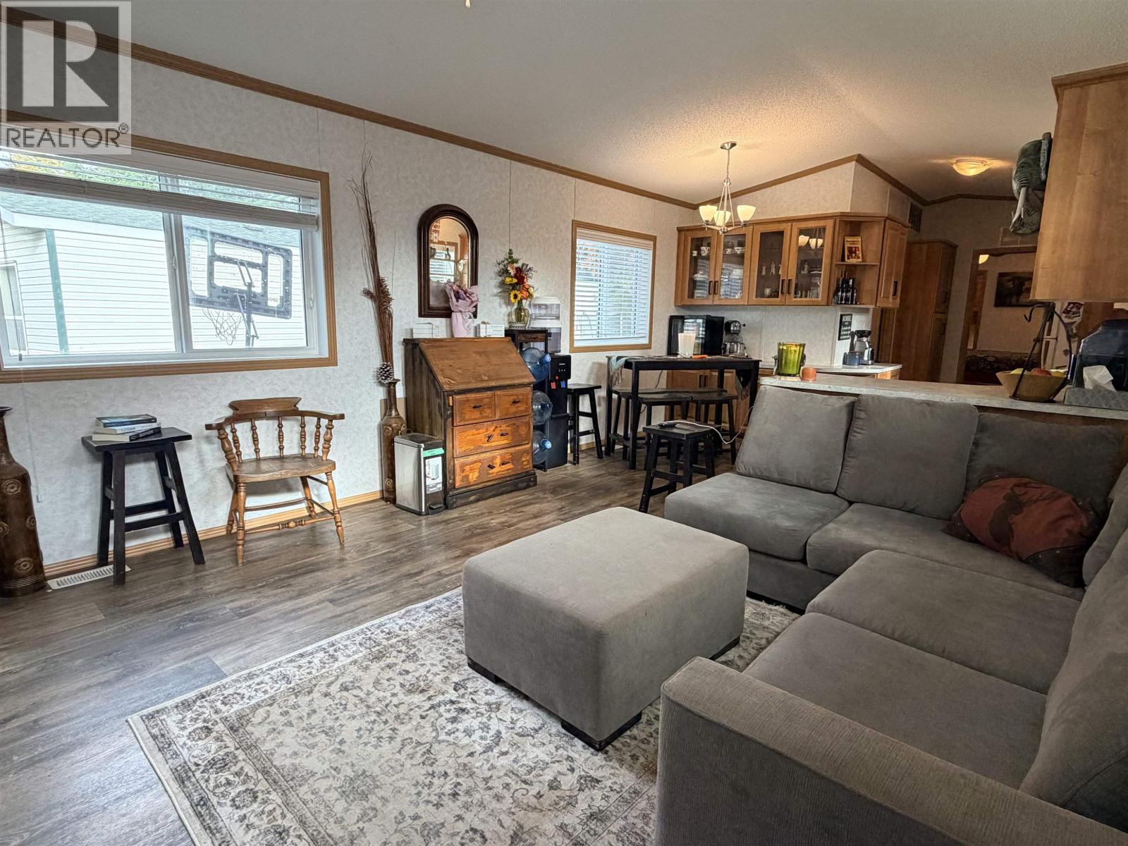 #63 770 ELEVENTH AVENUE - 10