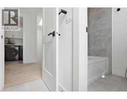 2635 34 Street SW - photo 26