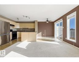 9047 Scott Cr Nw, Edmonton, AB T6R0E8 Photo 8