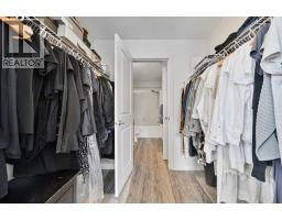 228, 2233 34 Avenue SW - photo 12
