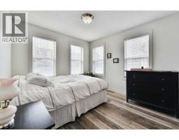 228, 2233 34 Avenue SW - photo 8