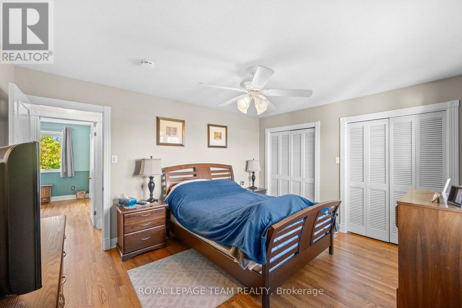 19 PARKLAND CRESCENT - 13