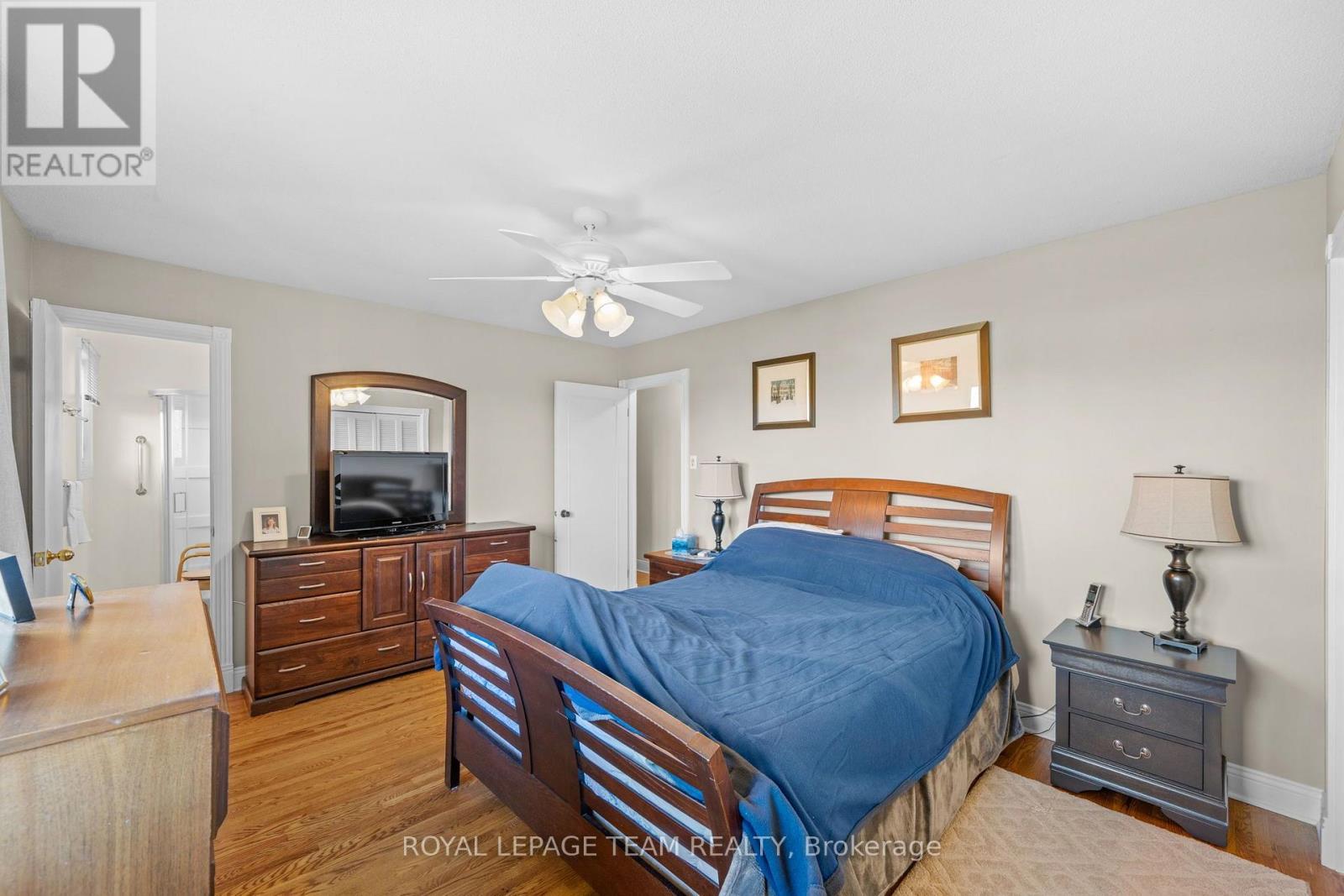 19 Parkland Crescent — photo 14