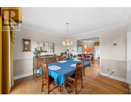 Laundry room - 19 Parkland Crescent, Ottawa, ON K2H5V3 Photo 6