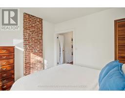 15 Millbrook Crescent, Toronto, ON M4K1H2 Photo 24