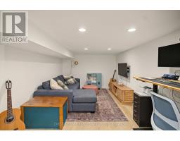 15 Millbrook Crescent, Toronto, ON M4K1H2 Photo 35