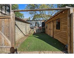 15 Millbrook Crescent, Toronto, ON M4K1H2 Photo 42