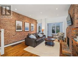 15 Millbrook Crescent, Toronto, ON M4K1H2 Photo 7