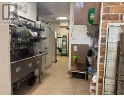 A - 2084 Lawrence Avenue E, Toronto, ON M1R2Z5 Photo 6