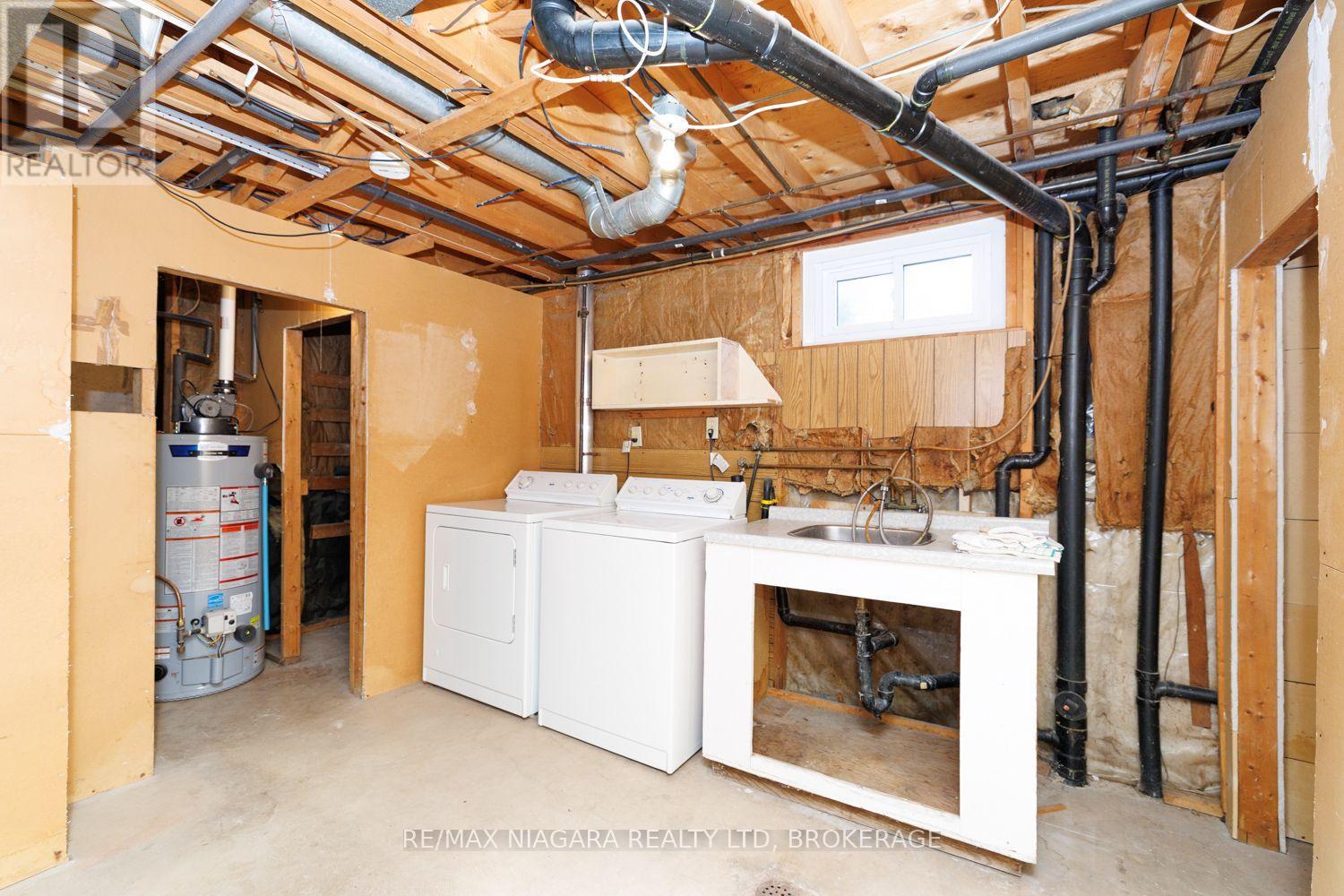 4166 Chippawa Parkway — photo 27