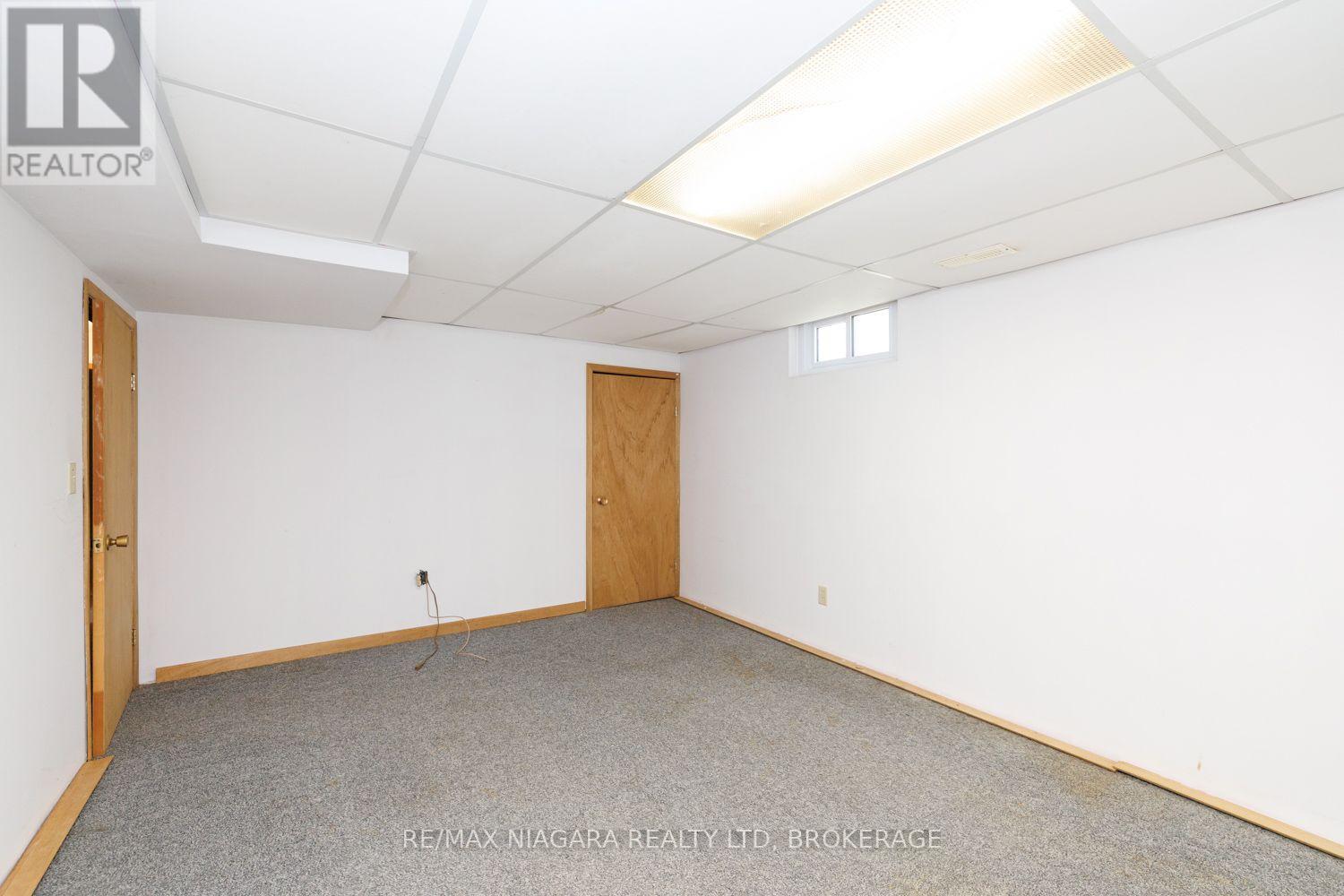 4166 Chippawa Parkway — photo 31
