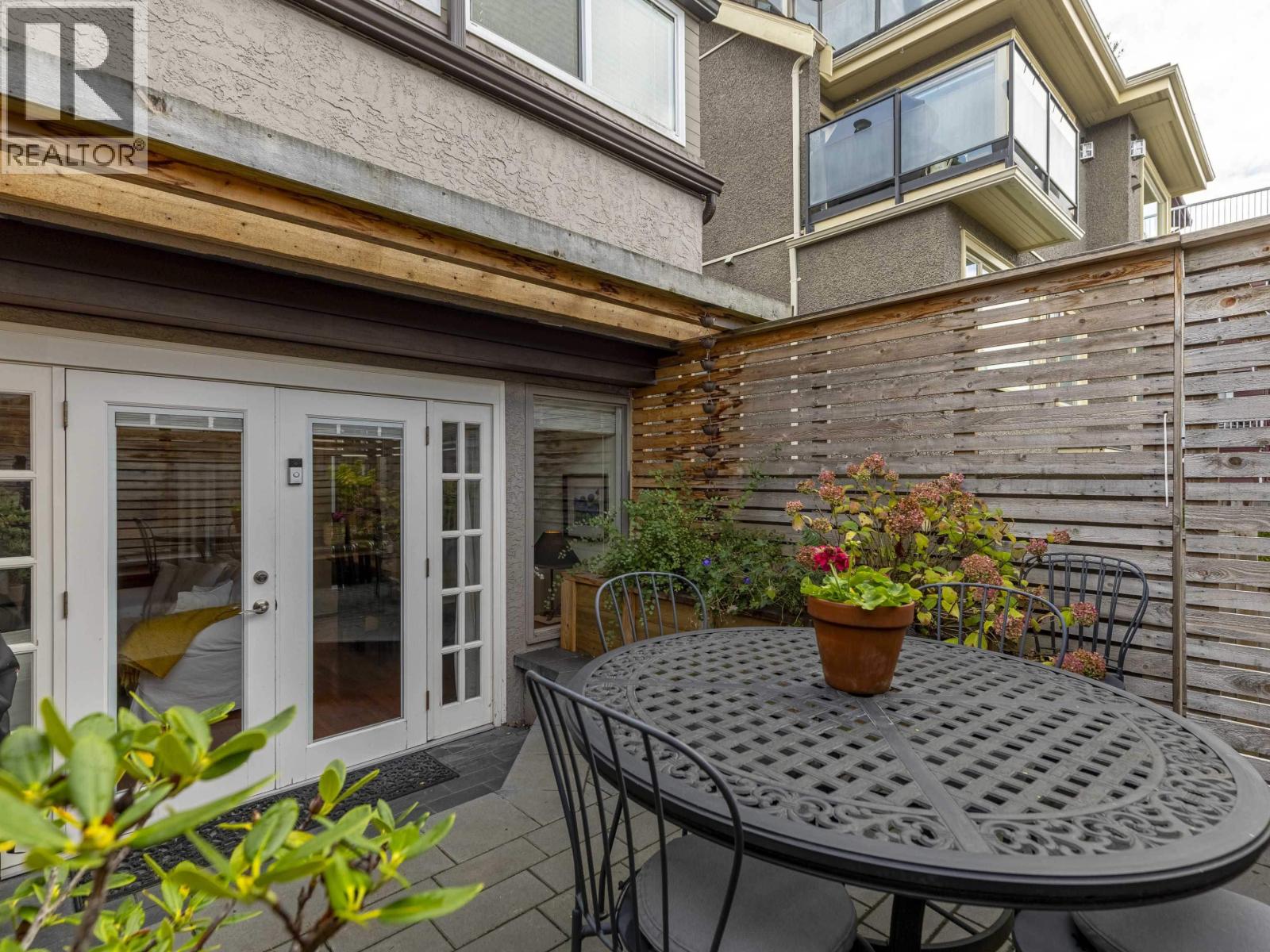 Photo of 101 2535 YORK AVENUE 14