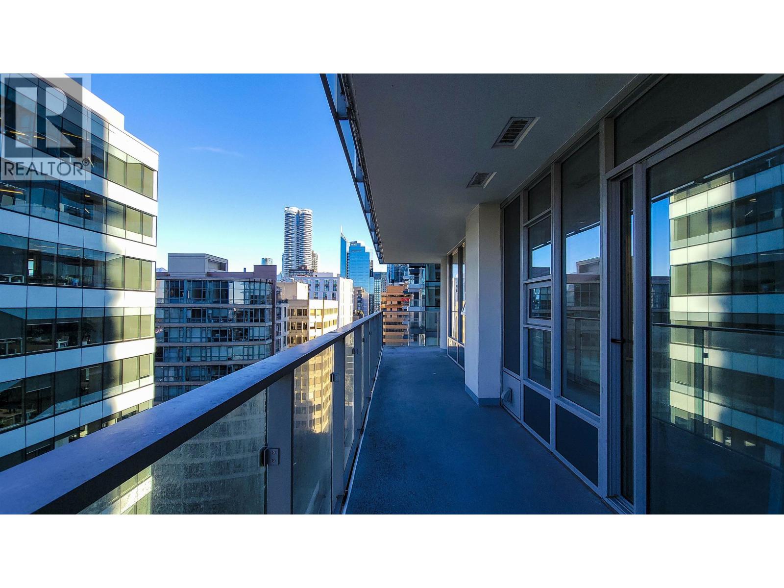 Photo of 1705 1289 HORNBY STREET 21