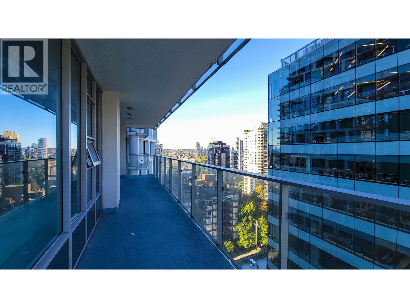 Photo of 1705 1289 HORNBY STREET 22