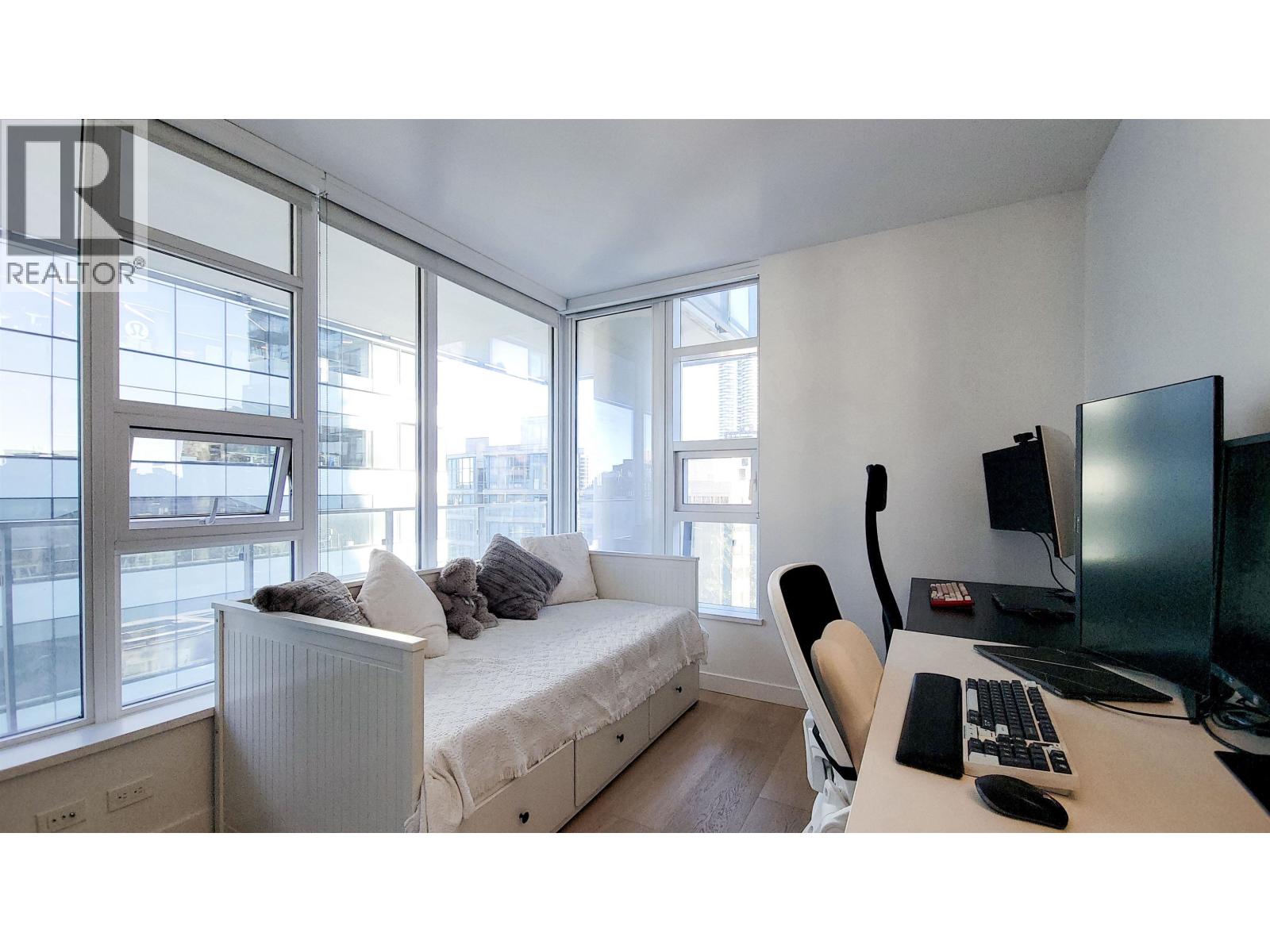 Photo of 1705 1289 HORNBY STREET 26