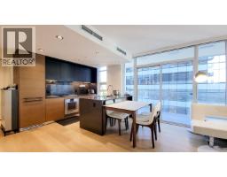 1705 1289 Hornby Street, Vancouver, BC V6Z0G7 Photo 7