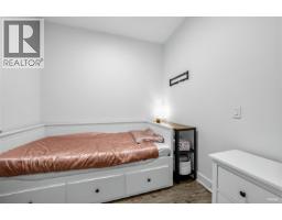 307 733 W 14th Street, North Vancouver, BC V7M0C6 Photo 13