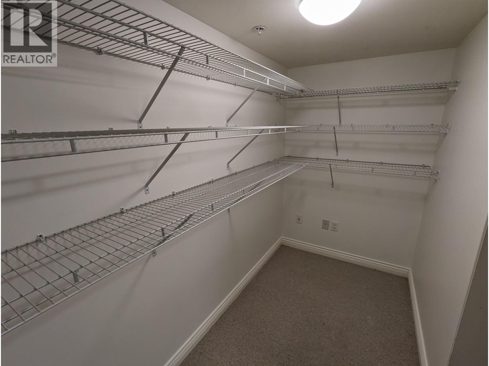 Photo of 303 2015 TRAFALGAR STREET 25