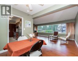 902 Wallace Wynd, Port Moody, BC V3H1B5 Photo 12