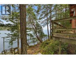707 Wilks Road, Mayne Island, BC V0N2J1 Photo 28