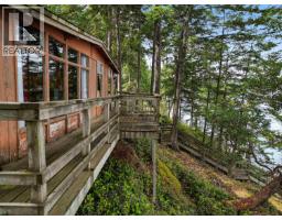 707 Wilks Road, Mayne Island, BC V0N2J1 Photo 9