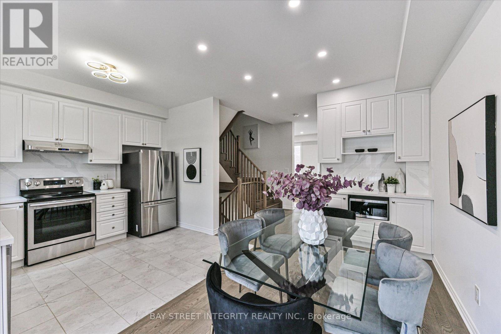 25 Chicago Lane, Markham, ON photo 16