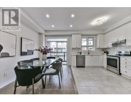 25 Chicago Lane, Markham, ON L6E0V6 Photo 10