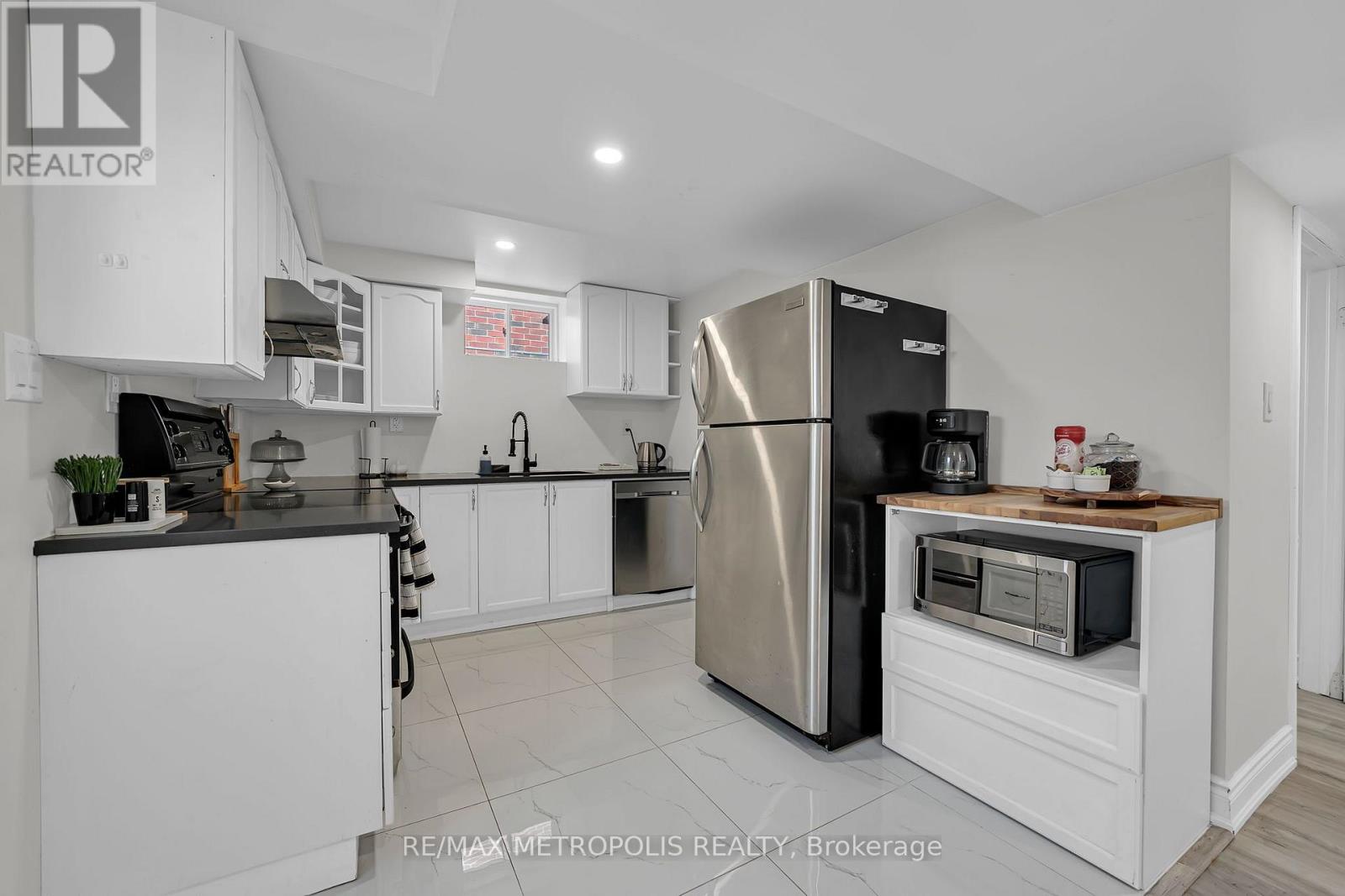 783 Green Street, Innisfil, ON photo 39