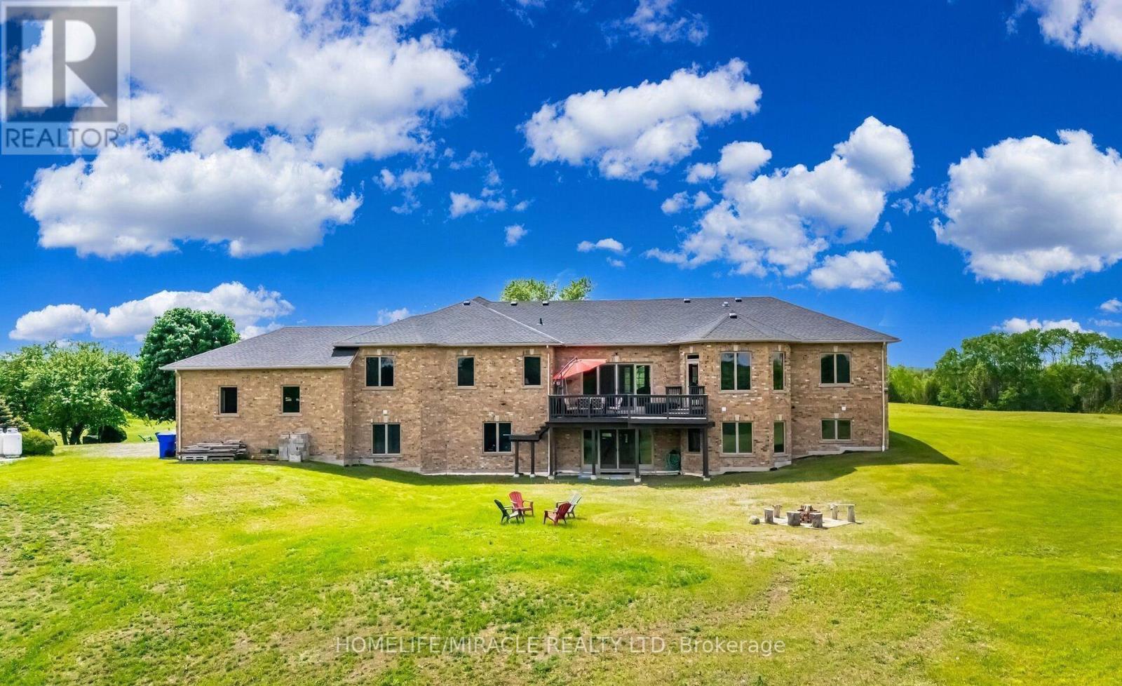 1029 Concession 3 Road, Adjala-Tosorontio, ON photo 1
