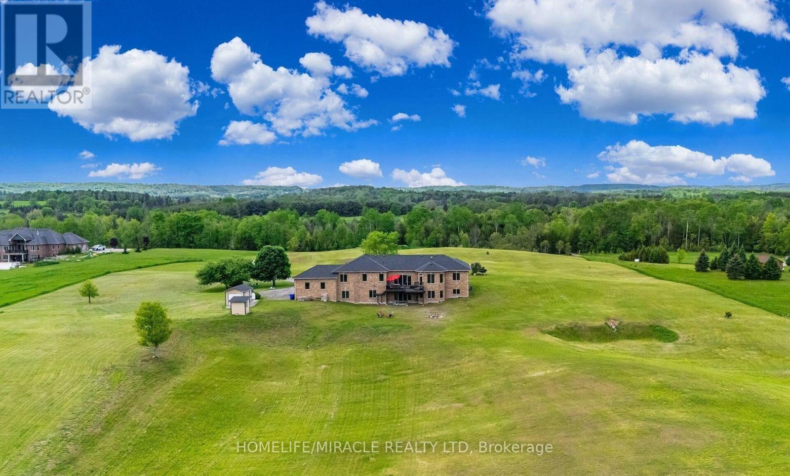 1029 Concession 3 Road, Adjala-Tosorontio, ON photo 2